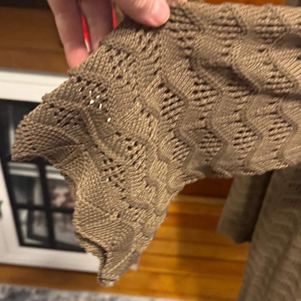 Chic Brown Women's Knit Sweater - Picture 4 of 11
